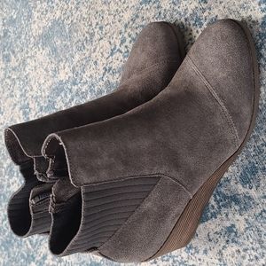 Tom's Sadie Boots - Never worn!